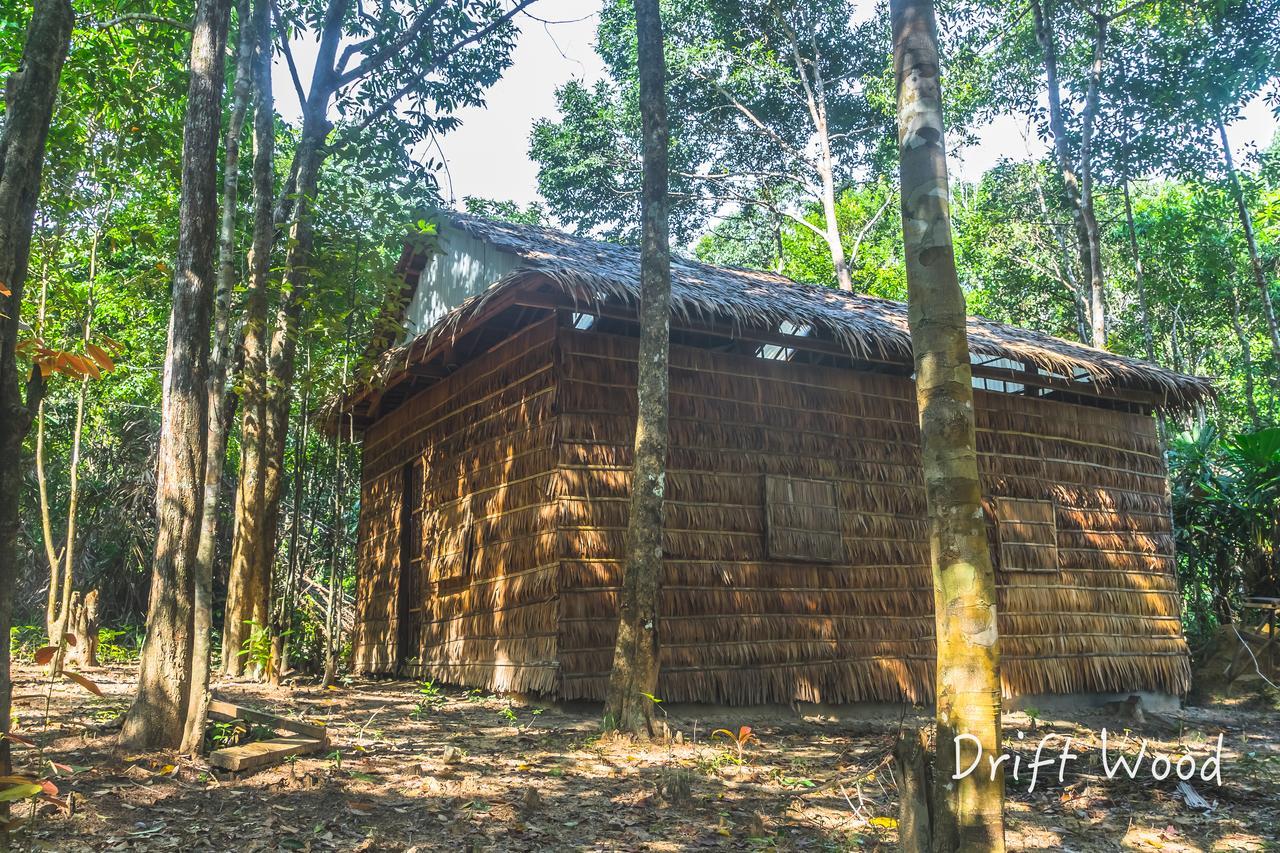 Driftwood Hostel And Bungalows Koh Rong Sanloem Exterior foto